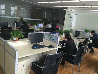 易連鑫商務(wù)咨詢 專業(yè)服務(wù)，助您實(shí)現(xiàn)商業(yè)愿景